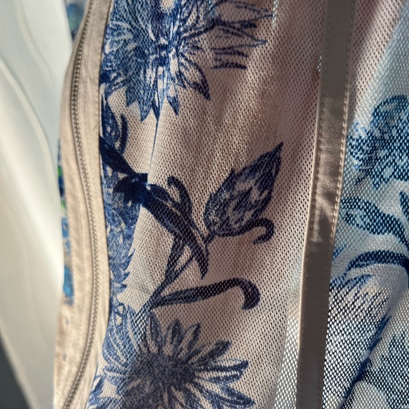 L/12 Chicos Weekend sheer zip-up jacket Chicos sizing 2 is a L/12 - Picture 3 of 8